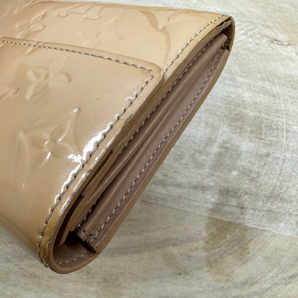 Authentic Louis Vuitton Wallet - Picture 4 of 6